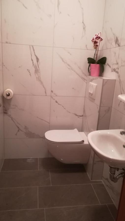Apartment Sunny Place プーラ エクステリア 写真