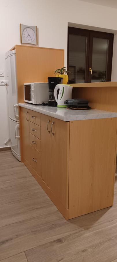 Apartment Sunny Place プーラ エクステリア 写真
