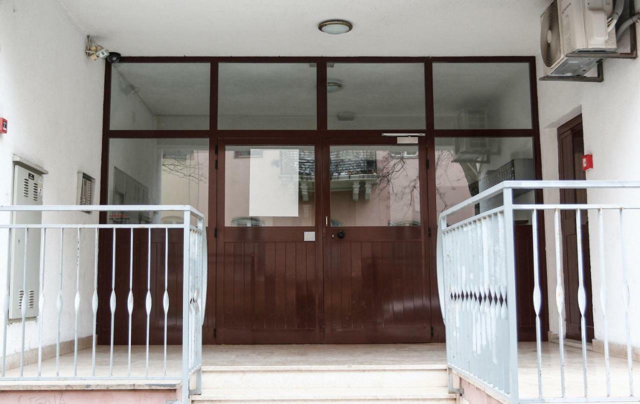Apartment Sunny Place プーラ エクステリア 写真